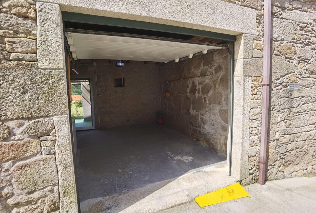 Villa Casa do Cucharro en Playa de Soesto, Laxe Exterior foto